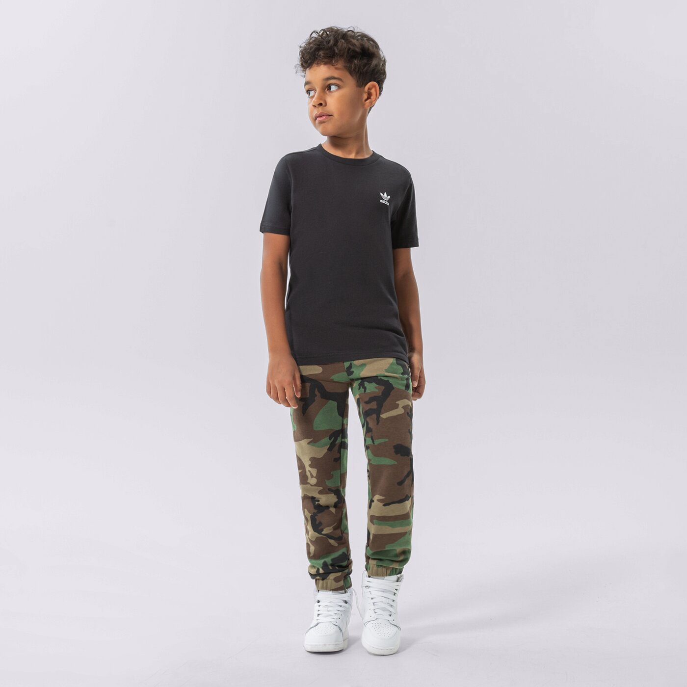 Детска тениска ADIDAS ТЕНИСКА GIRL hk0401 цвят черен