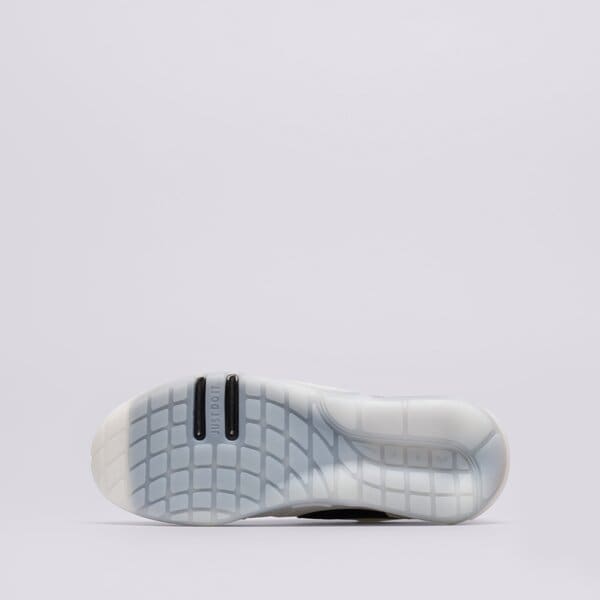 Детски маратонки NIKE AIR MAX MOTIF dh9388-100 цвят бял