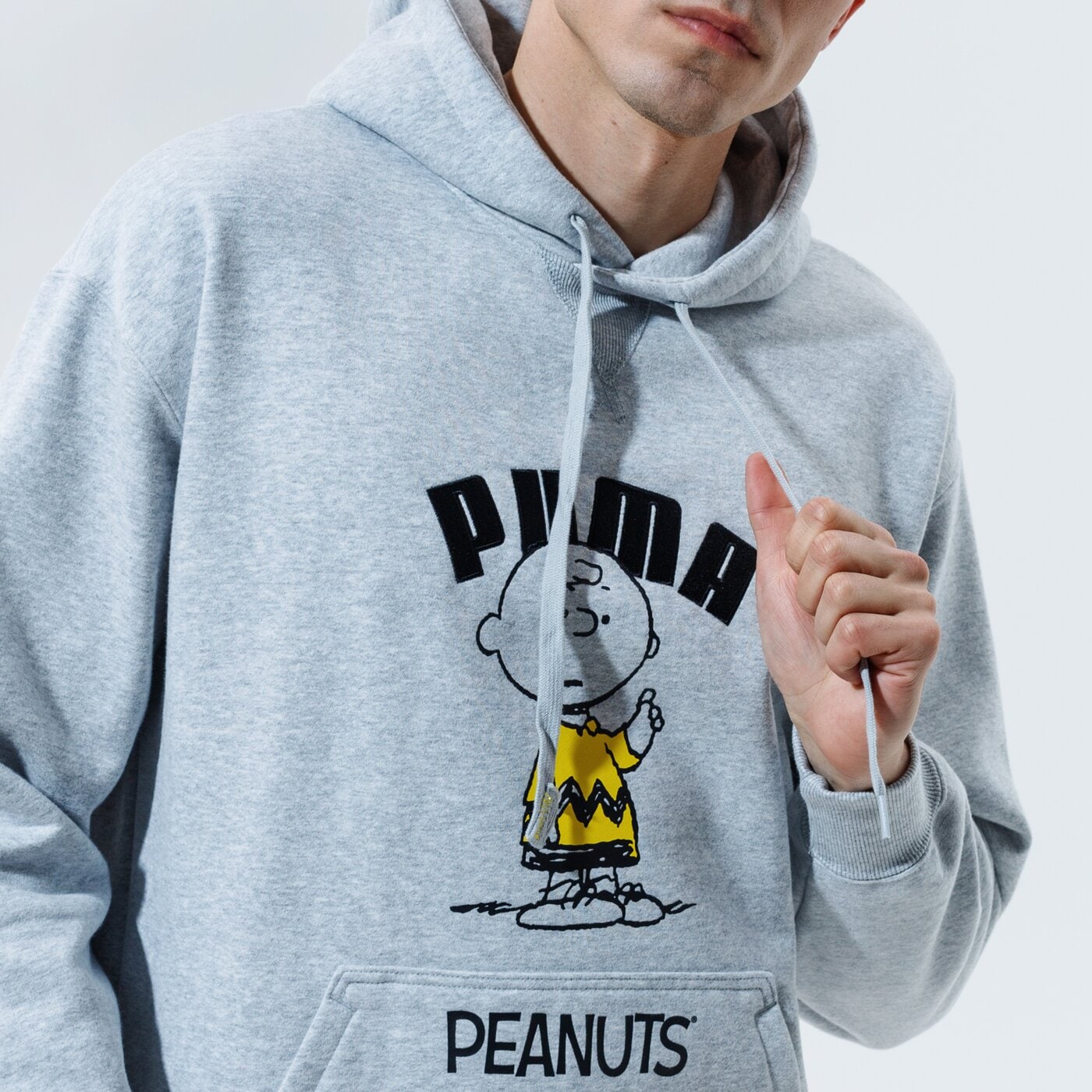 Мъжки суичър PUMA СУИТЧЪР С КАЧУЛКА PUMA X PEANUTS HOODIE 53061404 цвят сив