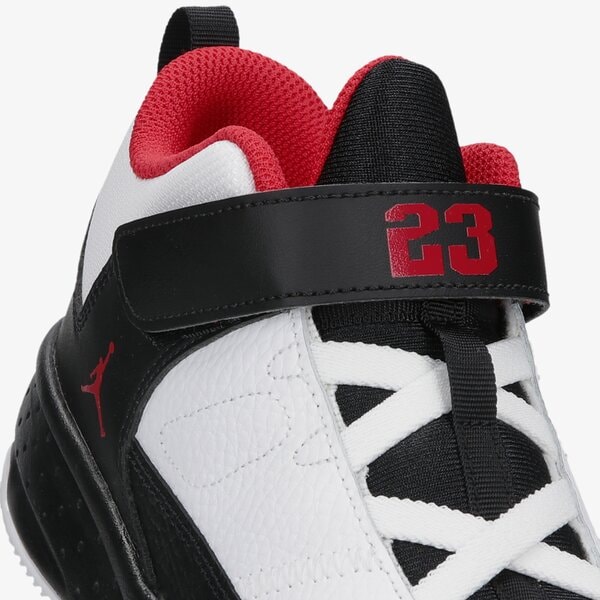 Детски маратонки JORDAN MAX AURA 3  da8022-161 цвят бял