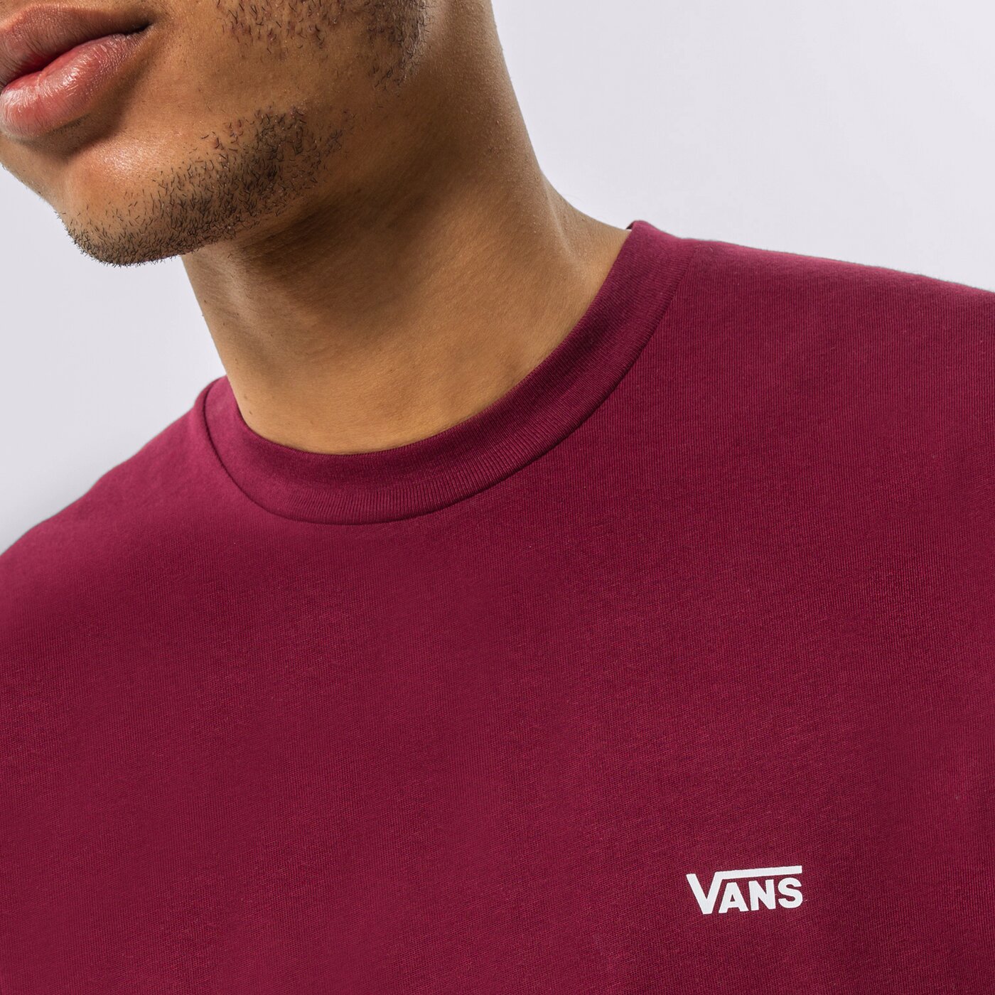 Мъжка тениска VANS ТЕНИСКА MN LEFT CHEST LOGO TEE BURGUNDY vn0a3czebrg1 цвят бордо