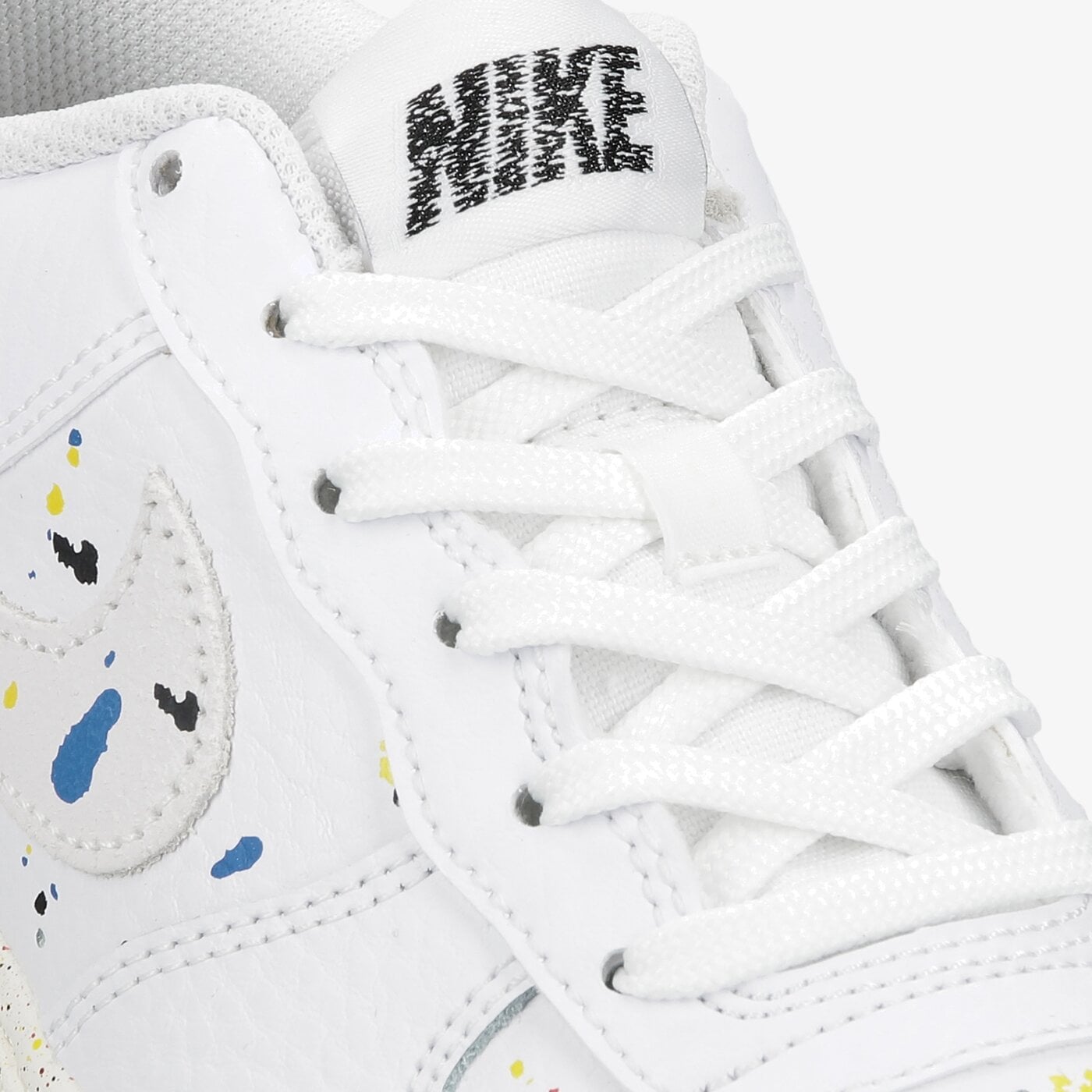 Детски маратонки NIKE AIR FORCE 1 LV8 3 dj2598-100 цвят бял