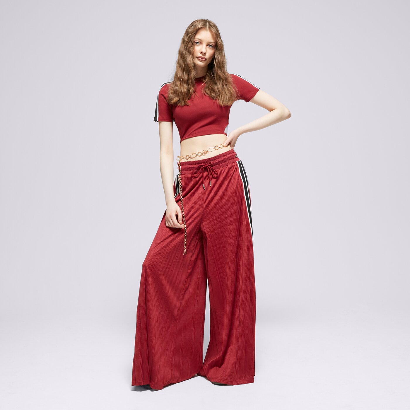 Дамска тениска ELLESSE ТЕНИСКА MALDONADO CROPPED ТЕНИСКА BRGND sgv20144800 цвят бордо