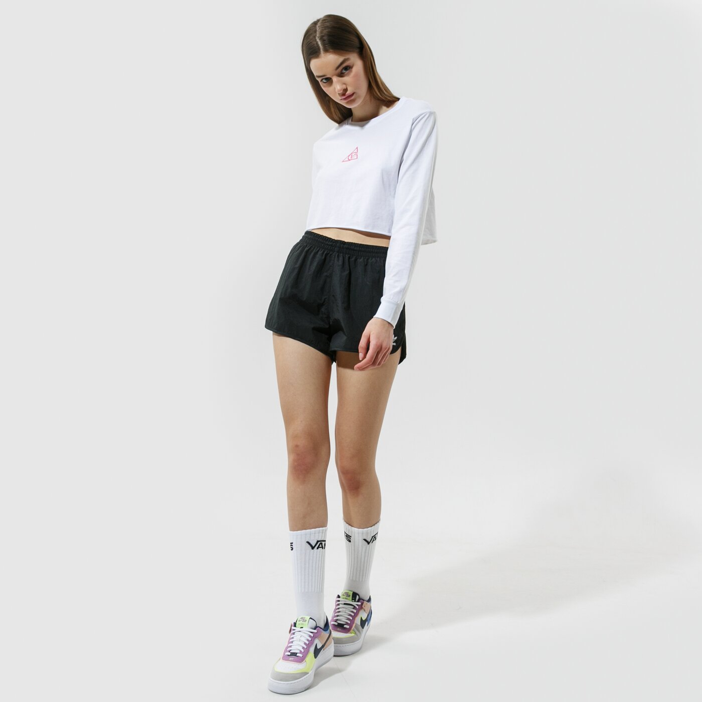 Дамски къси панталони ADIDAS ШОРТИ 3STR SHORTS gn2885 цвят черен