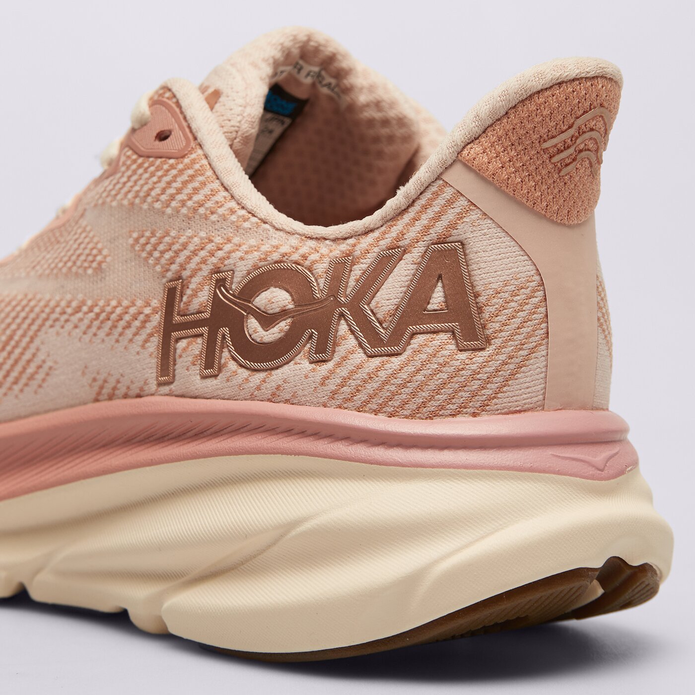 Дамски маратонки HOKA CLIFTON 9 1127896snc цвят оранжев