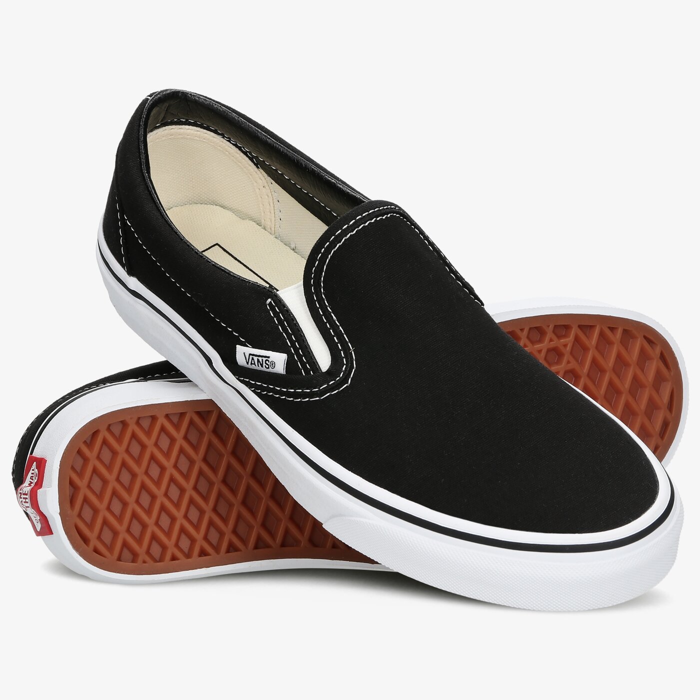 Дамски маратонки VANS CLASSIC SLIP-ON  vn000eyeblk1 цвят черен