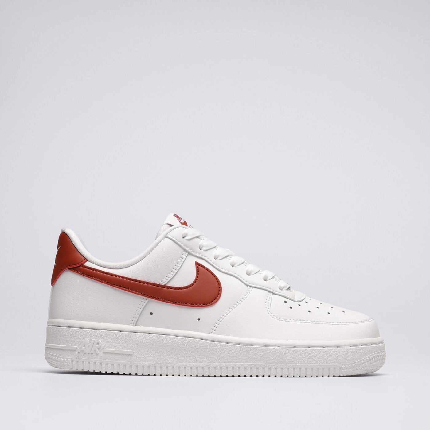 Дамски маратонки NIKE WMNS AIR FORCE 1 '07 REC dd8959-115 цвят бял