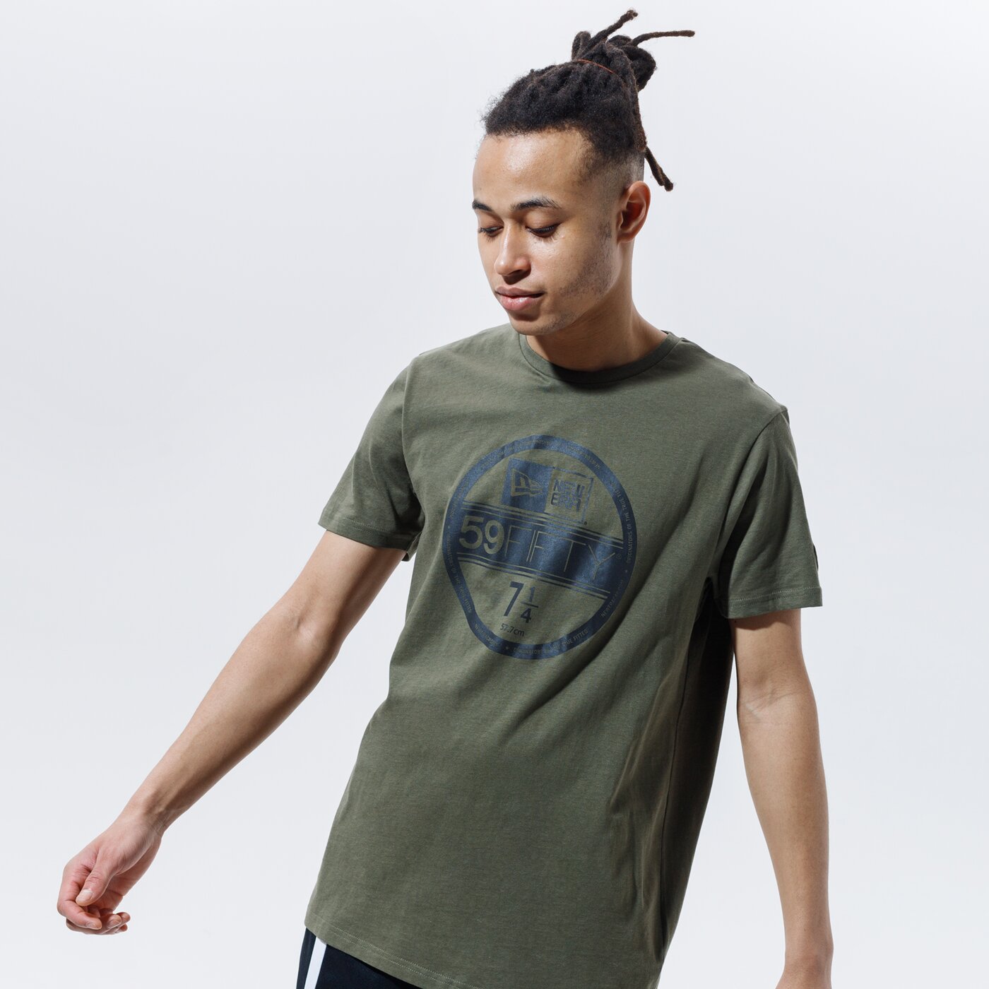 Мъжка тениска NEW ERA ТЕНИСКА VISOR STICKER TEE OLV TEE PROGRAM 12506364 цвят каки