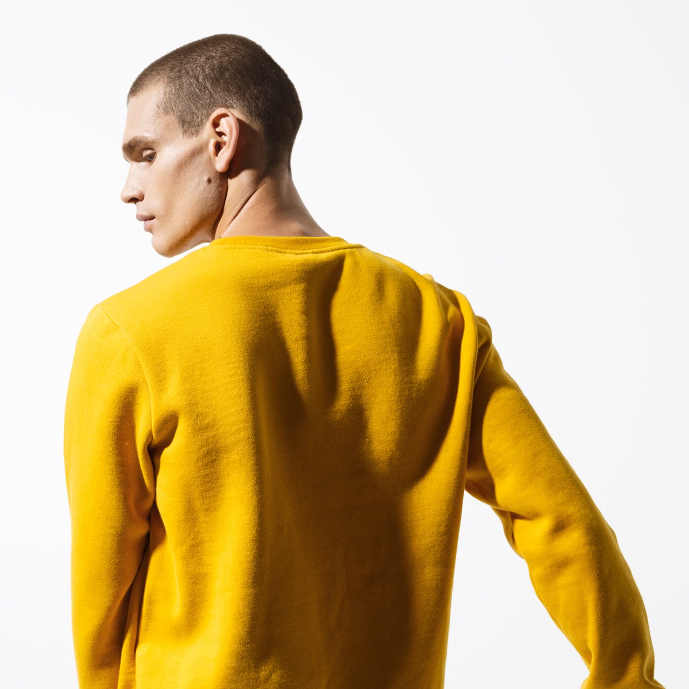 Мъжки суичър CONFRONT СУИТЧЪР ESSENTIAL YLW SWEATSHIRT cf39blm39001 цвят жълт