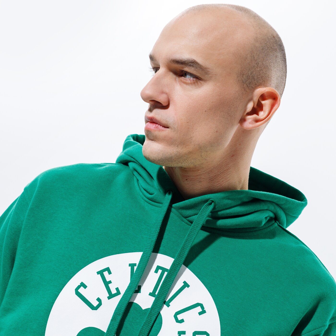 Мъжки суичър NIKE СУИТЧЪР С КАЧУЛКА BOS M NK PO FLC ESSNTL NBA cn1189-312 цвят зелен