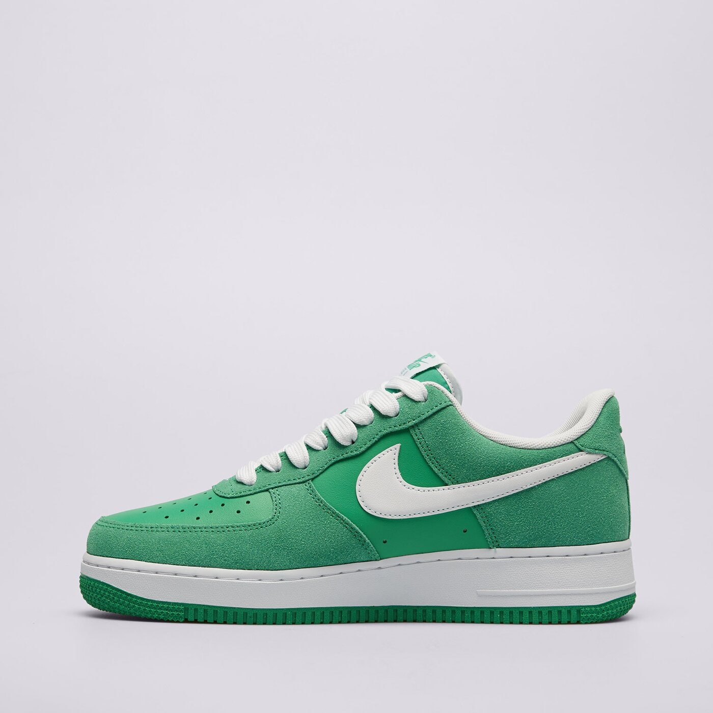 Мъжки маратонки NIKE AIR FORCE 1 '07 LV8 ib6388-300 цвят зелен
