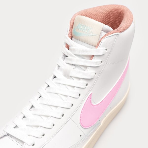 Детски маратонки NIKE BLAZER MID '77 (GS)  dz2900-100 цвят бял