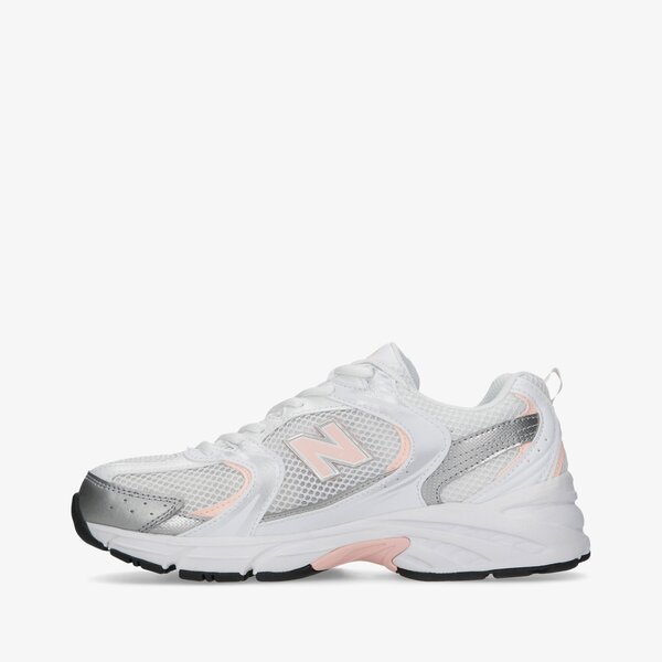 Дамски маратонки NEW BALANCE 530  mr530ecp цвят бял