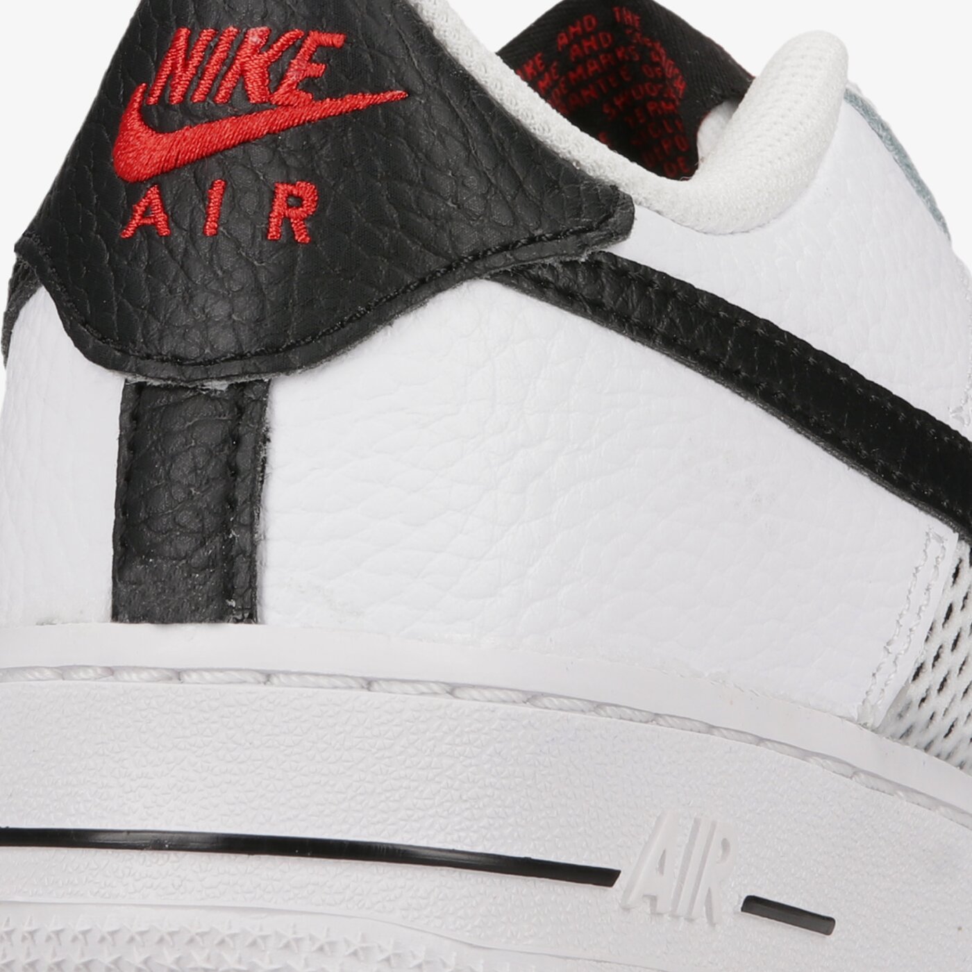 Детски маратонки NIKE AIR FORCE 1 LV8 dh9596-100 цвят бял