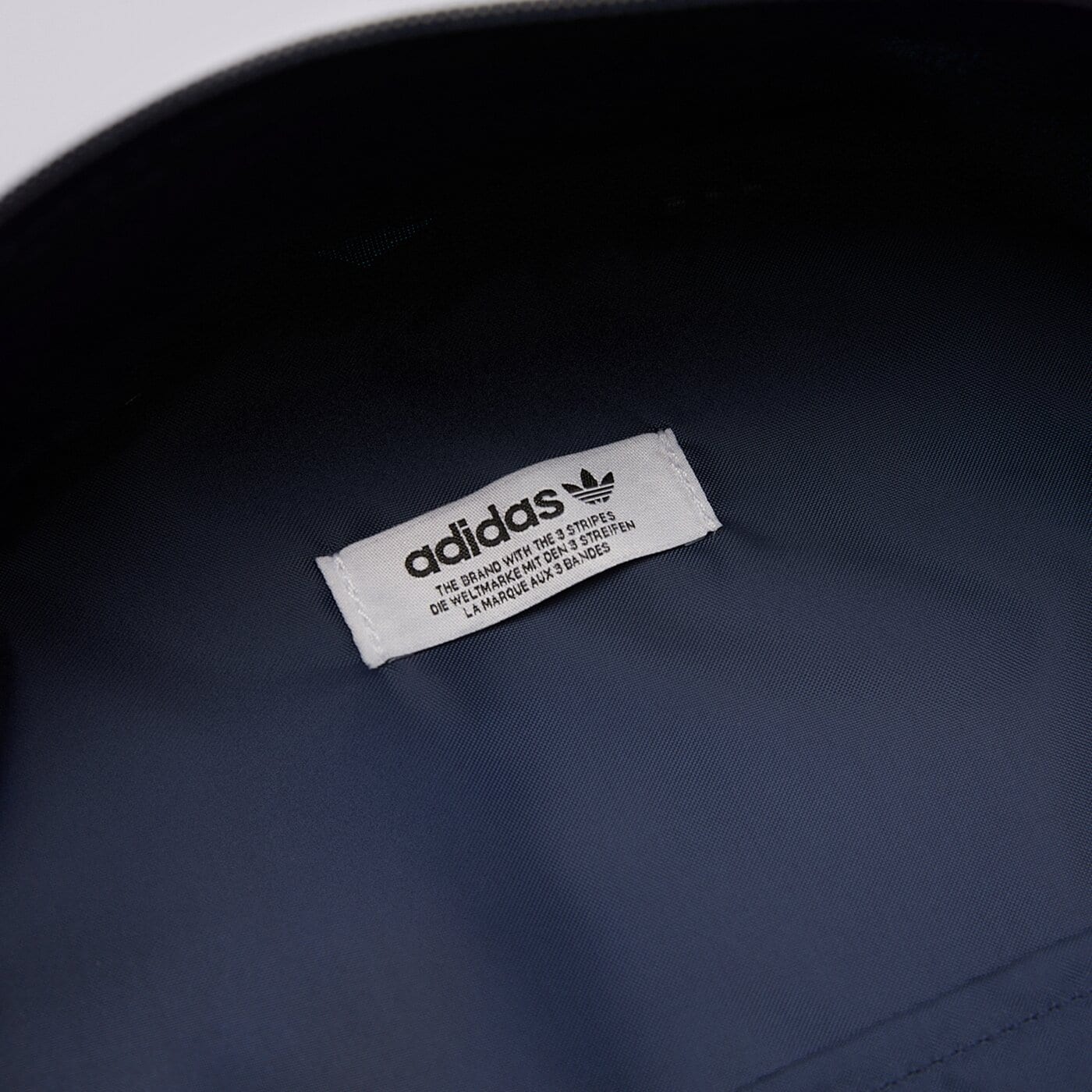 Детска раница ADIDAS РАНИЦА ADICOLOR BACKPK il1960 цвят тъмносин