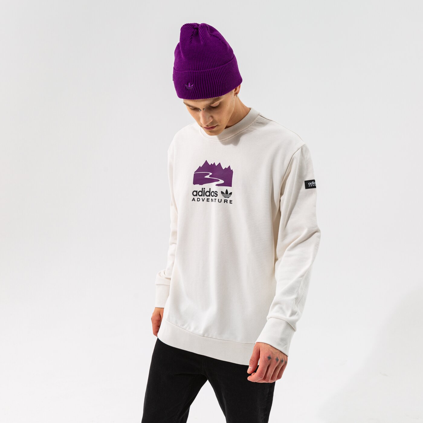 Мъжки суичър ADIDAS СУИТЧЪР SWEAT CREW h09108 цвят бял