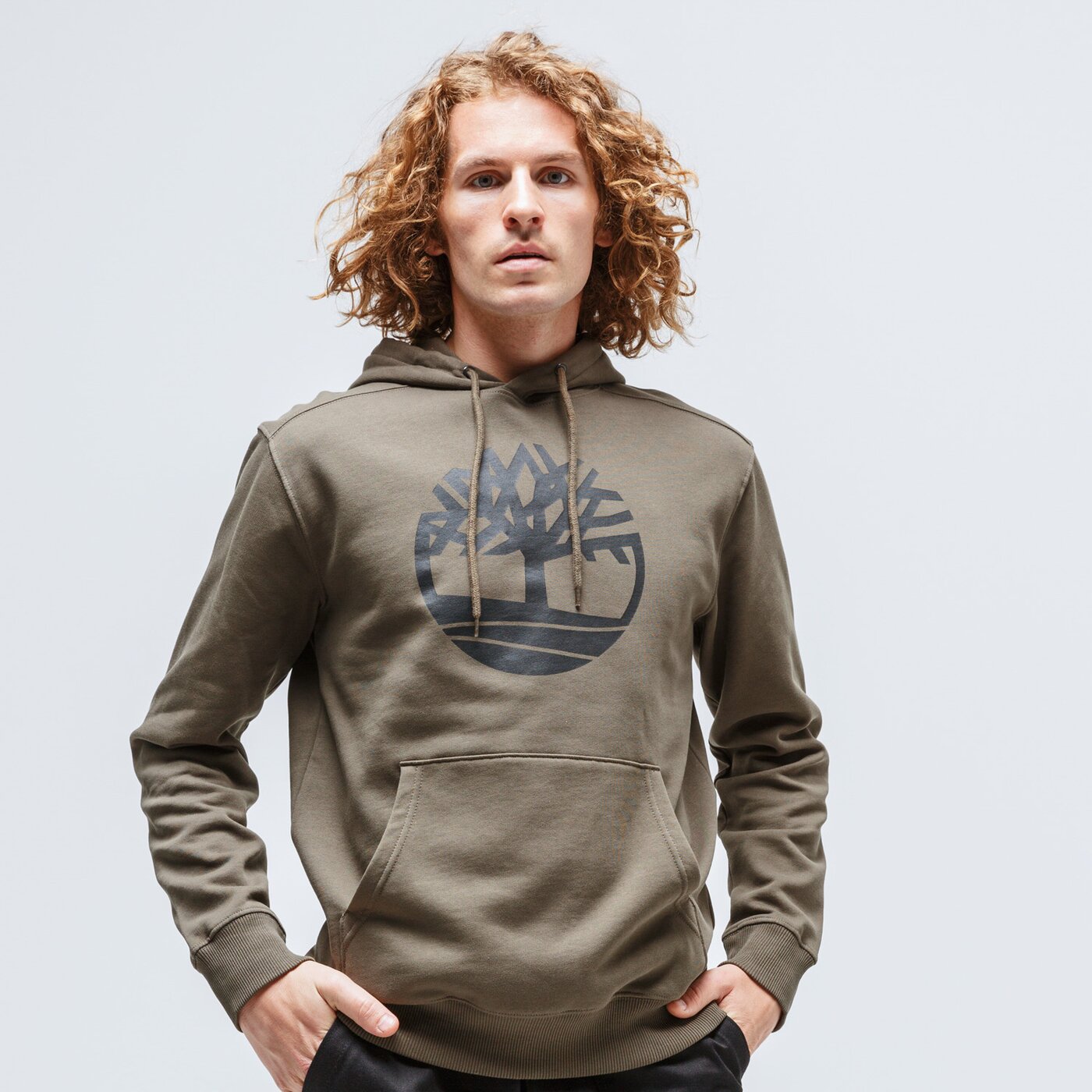Мъжки суичър TIMBERLAND СУИТЧЪР С КАЧУЛКА YC CORE TREE LOGO PULL OVER HOO tb0a2bjhz281 цвят каки