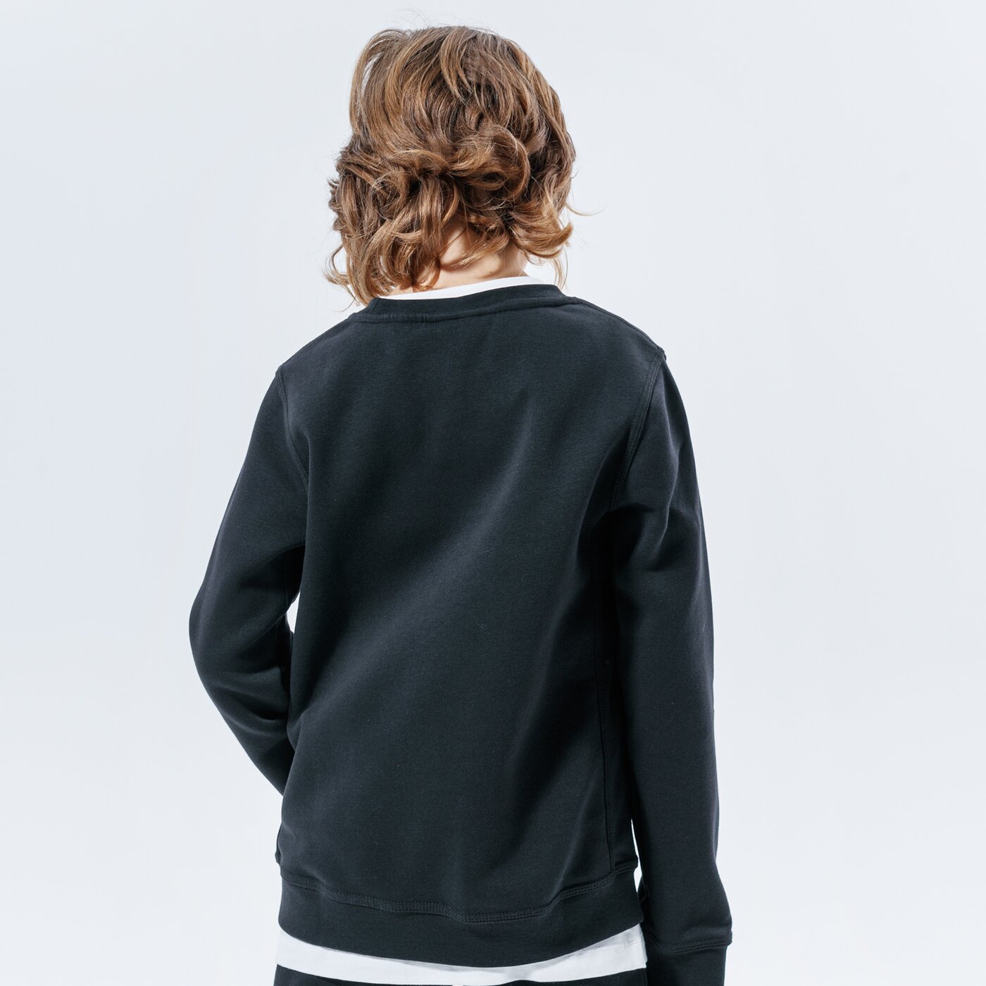 Детски суичър NIKE СУИТЧЪР SPORTSWEAR CLUB FLEECE BOY cv9297-011 цвят черен