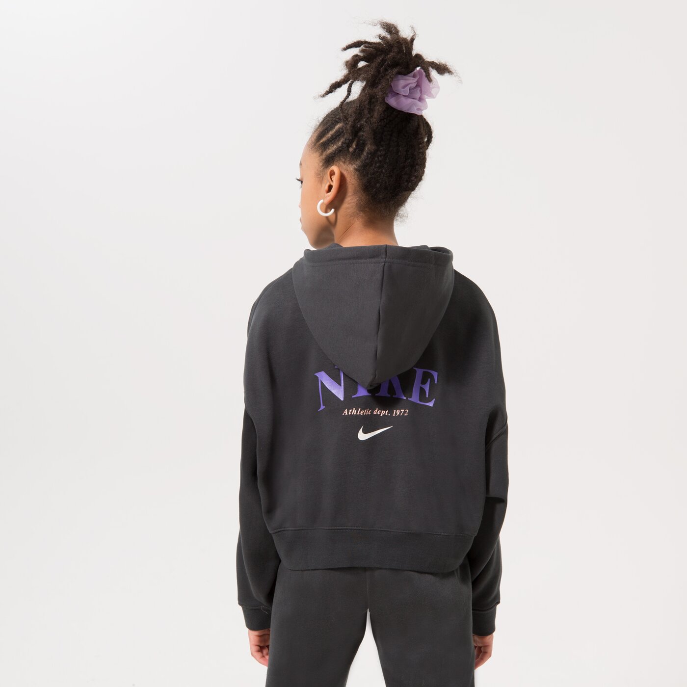 Детски суичър NIKE СУИТЧЪР СЪС ЗАКОПЧАВАНЕ   G NSW TREND FLC FZ HOODIE GIR dv2565-045 цвят черен
