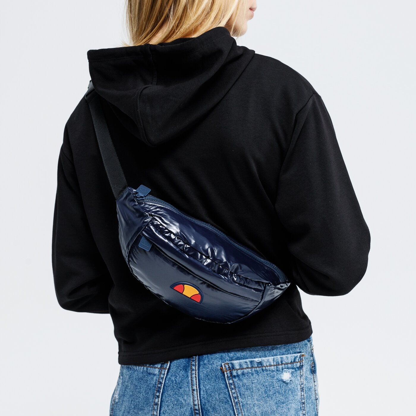 Дамска чанта за кръст ELLESSE ЧАНТА ЗА КРЪСТ CARMI saea1356navy цвят тъмносин