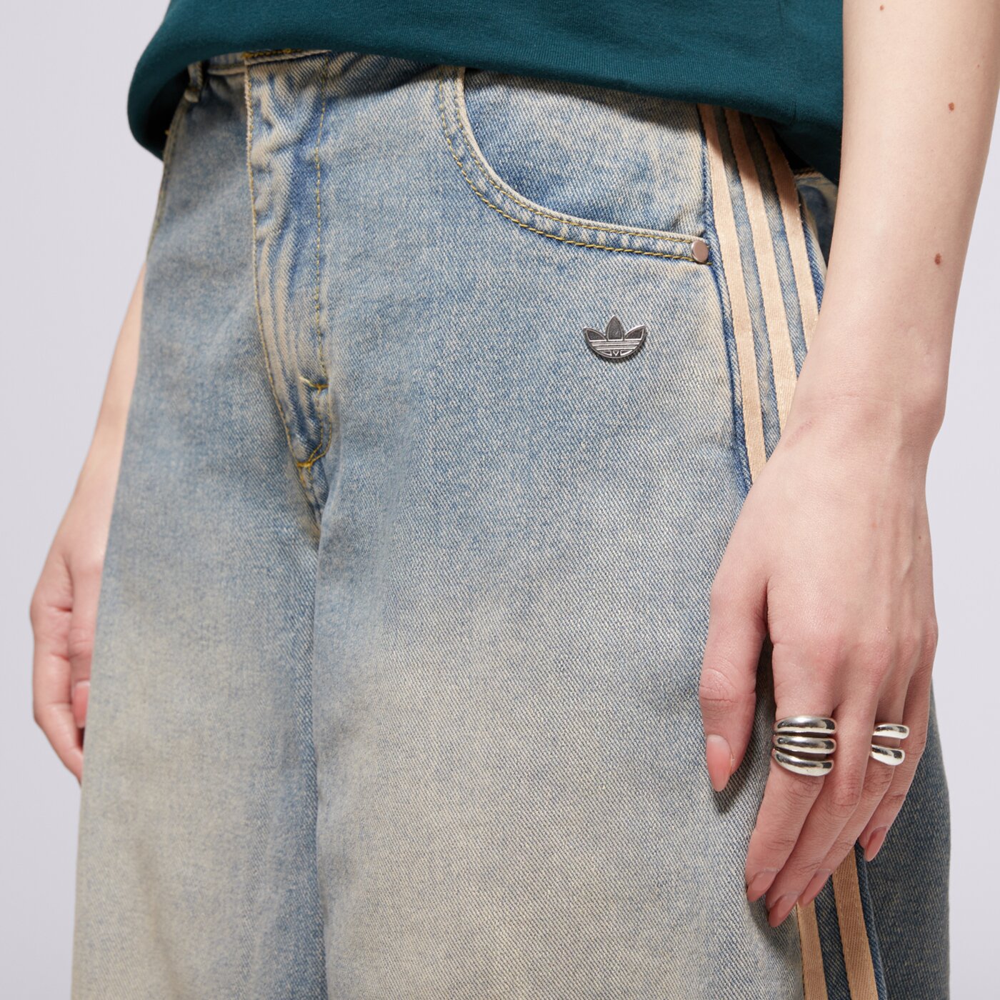 Дамски панталони ADIDAS ПАНТАЛОНИ P ESS DENIM PNT jy2868 цвят син