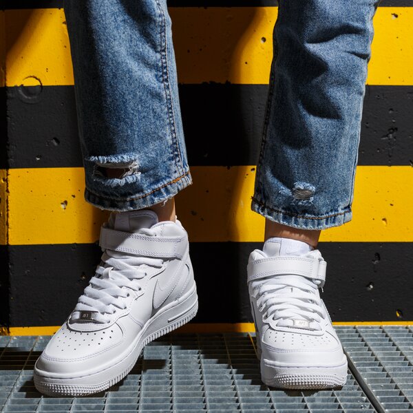 Детски маратонки NIKE AIR FORCE 1 MID  dh2933-111 цвят бял