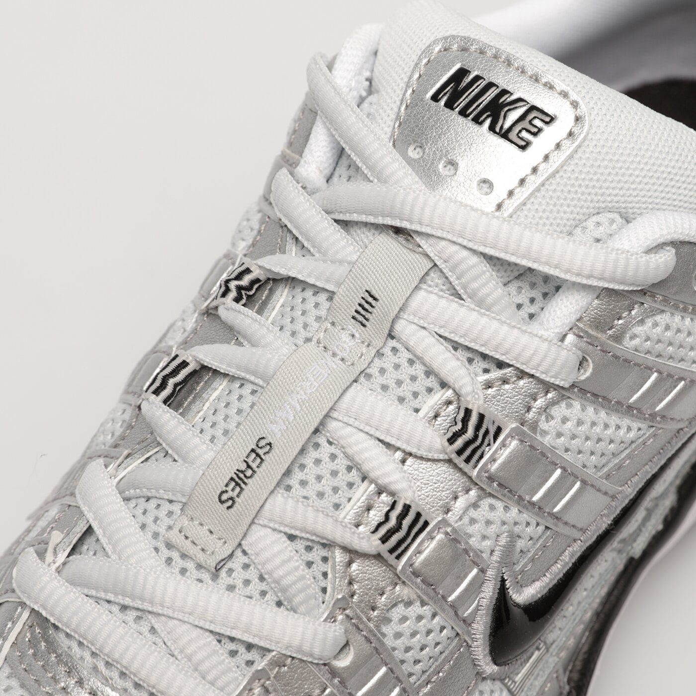 Дамски маратонки NIKE WMNS P-6000 fd9876-101 цвят бял