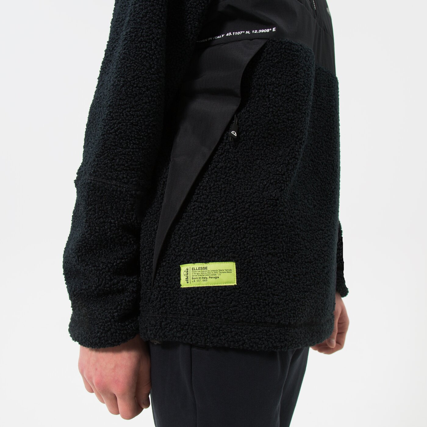 Мъжки суичър ELLESSE ПОЛАР ULTRO JACKET BLK sxp16085011 цвят черен