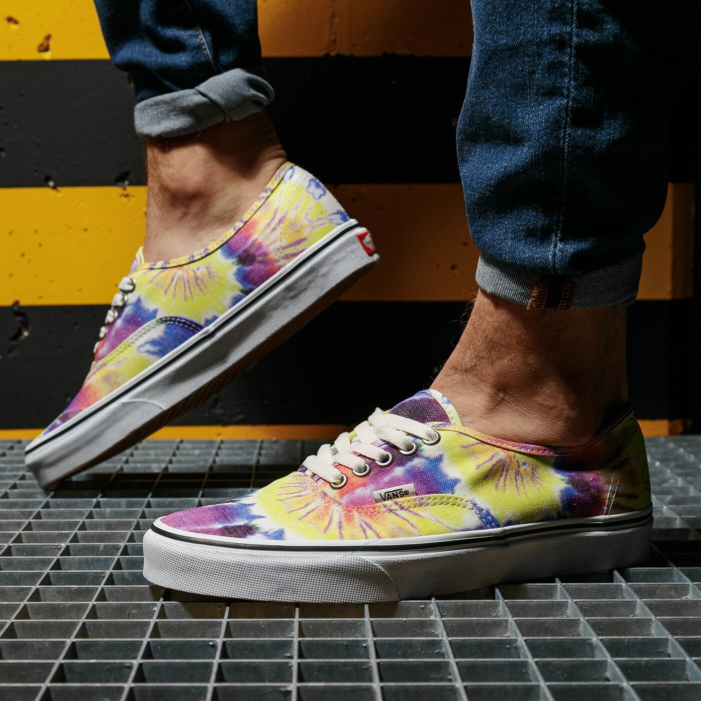 Мъжки маратонки VANS UA AUTHENTIC vn0a2z5i19x1 цвят многоцветен