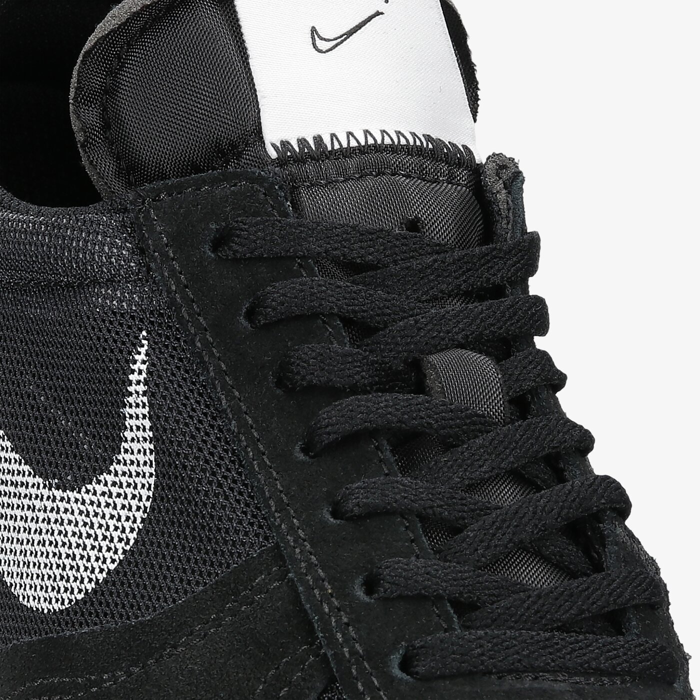 Мъжки маратонки NIKE 70'S TYPE cj1156-003 цвят черен