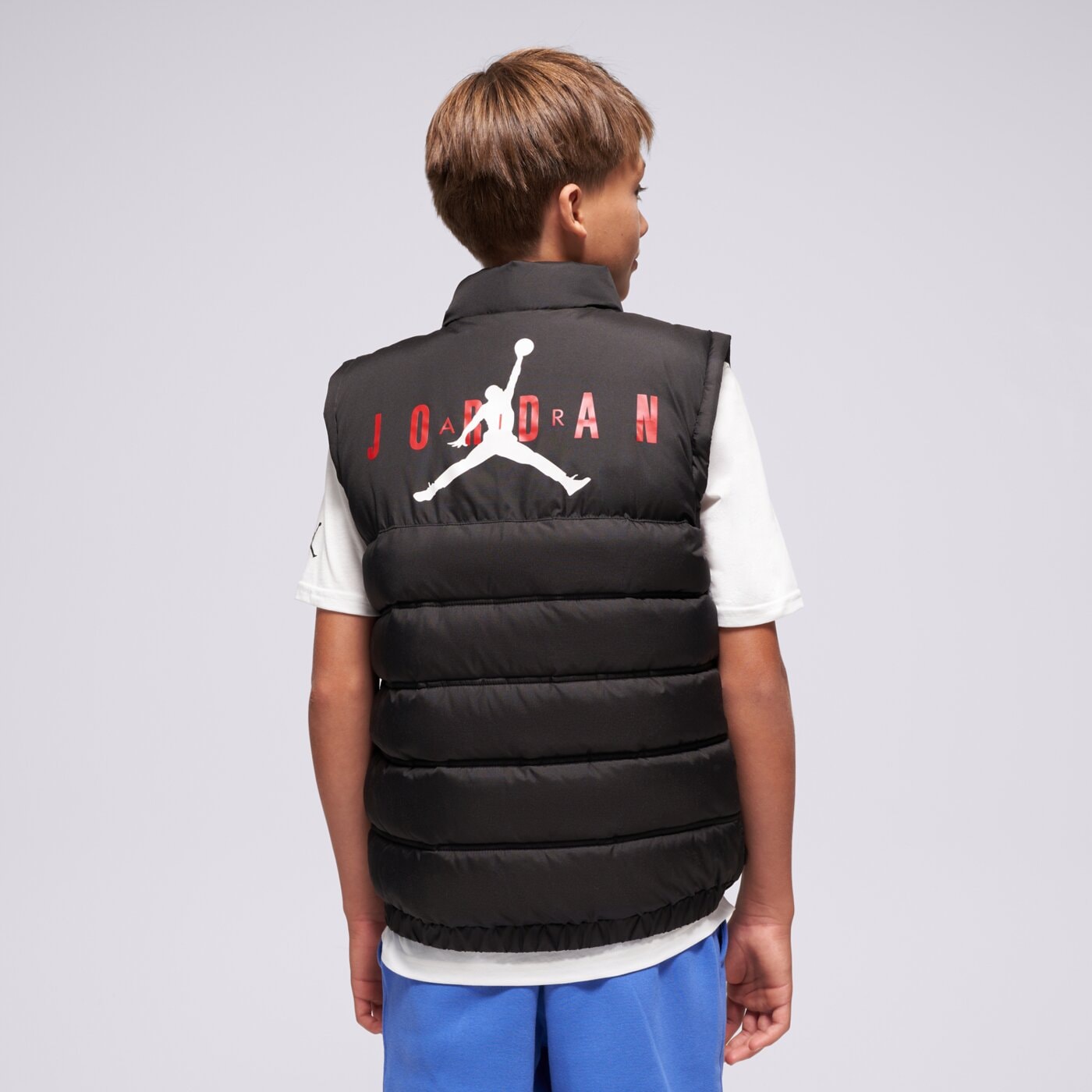 JORDAN ЕЛЕК JDB PUFFER FILLED VEST BOY 95d532-023 цвят черен