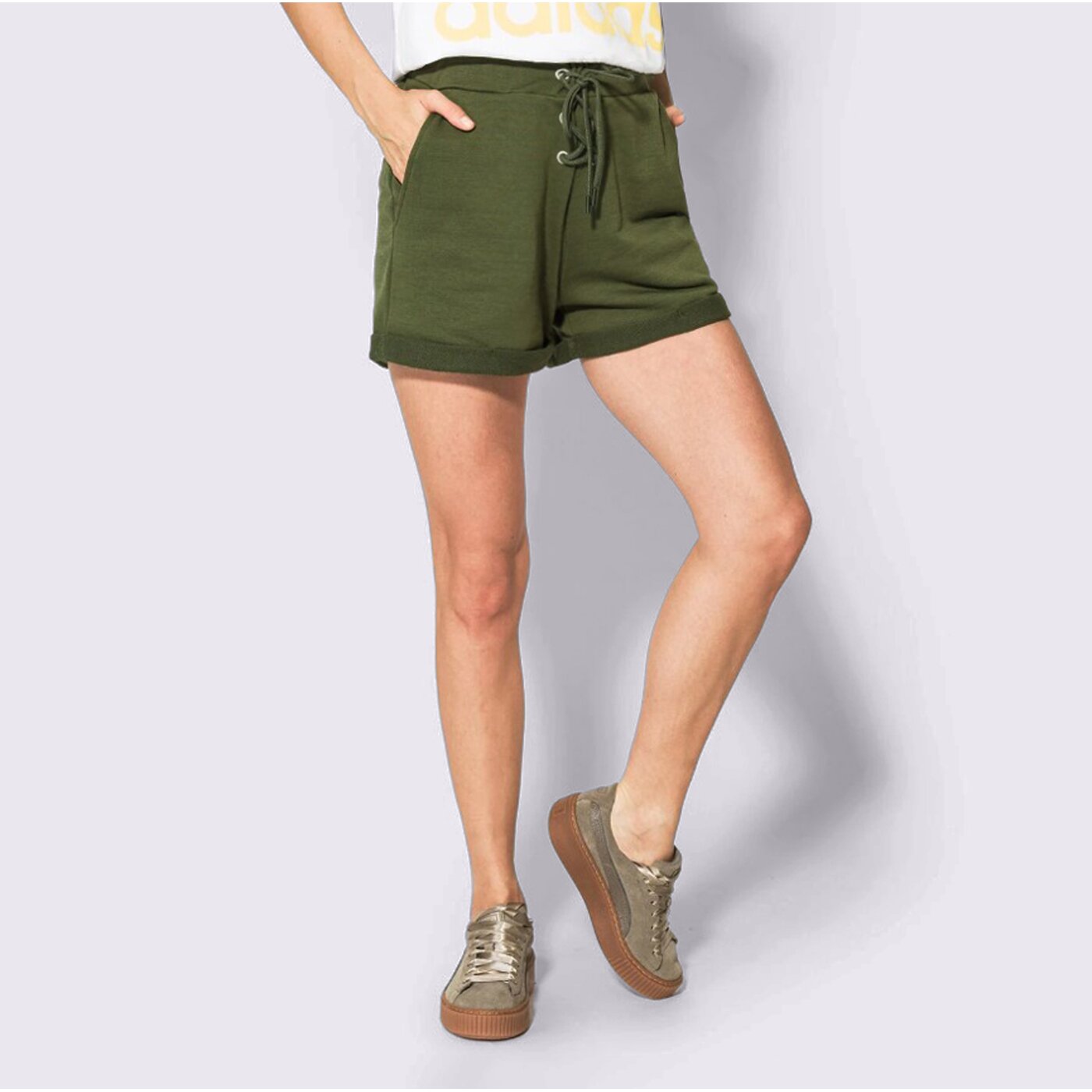 Дамски къси панталони CONFRONT ШОРТИ NUT cf18szd02002 цвят зелен