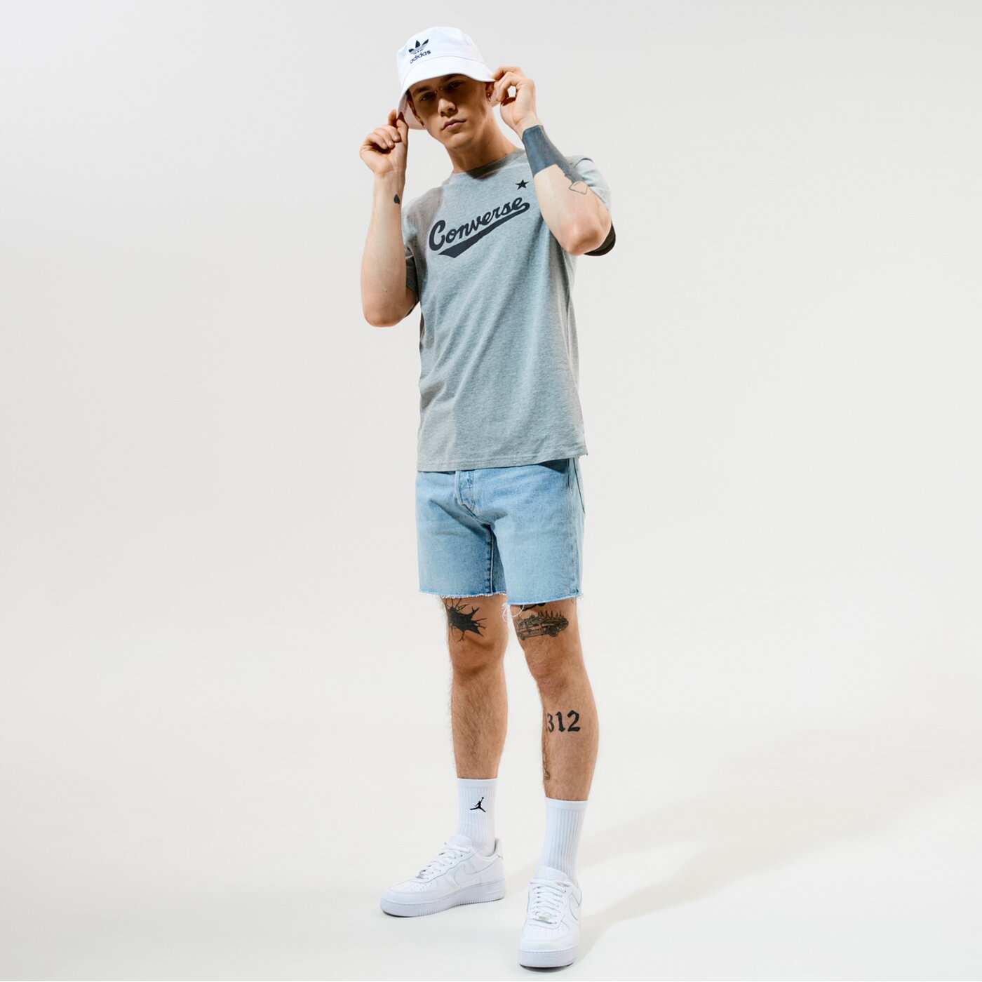 Мъжка тениска CONVERSE ТЕНИСКА CENTER FRONT LOGO TEE 10018235-a04 цвят сив