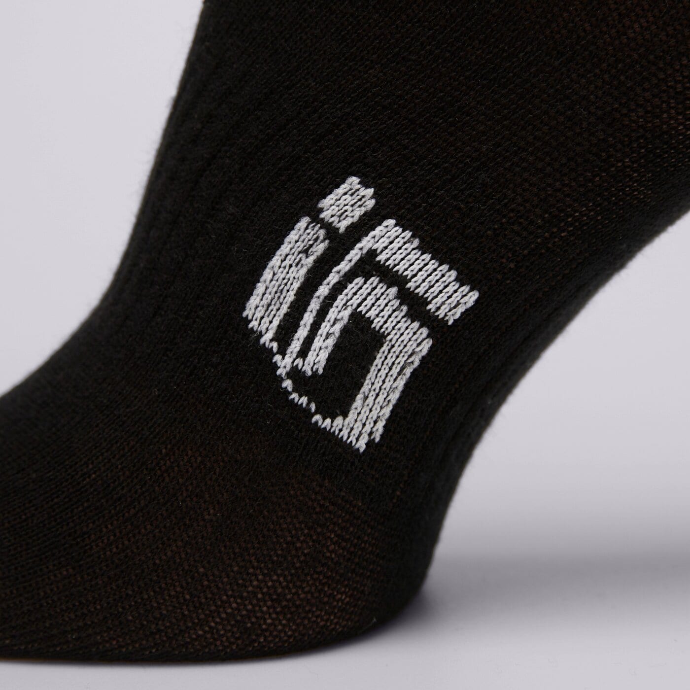 Дамски чорапи SIZEER ЧОРАПИ НИСКИ 3PPK BLACK sisk3901 цвят черен