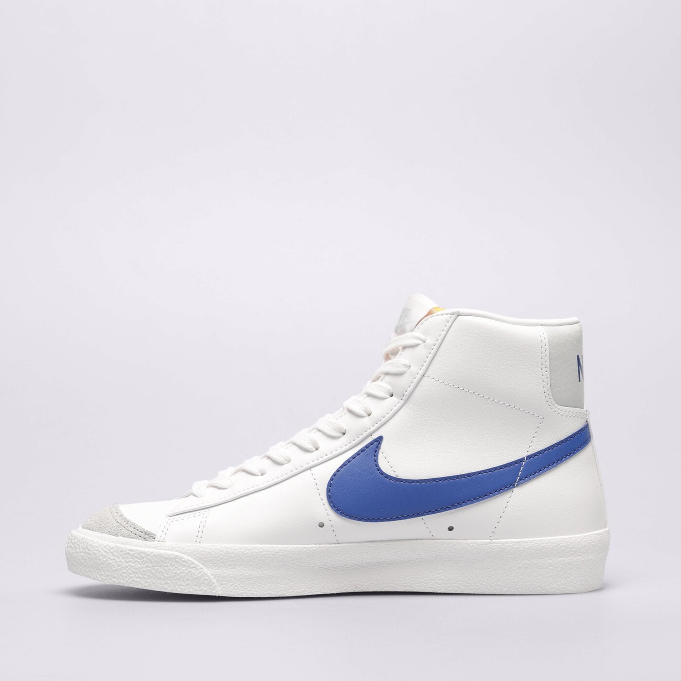 Мъжки маратонки NIKE BLAZER MID '77 VINTAGE bq6806-124 цвят бял