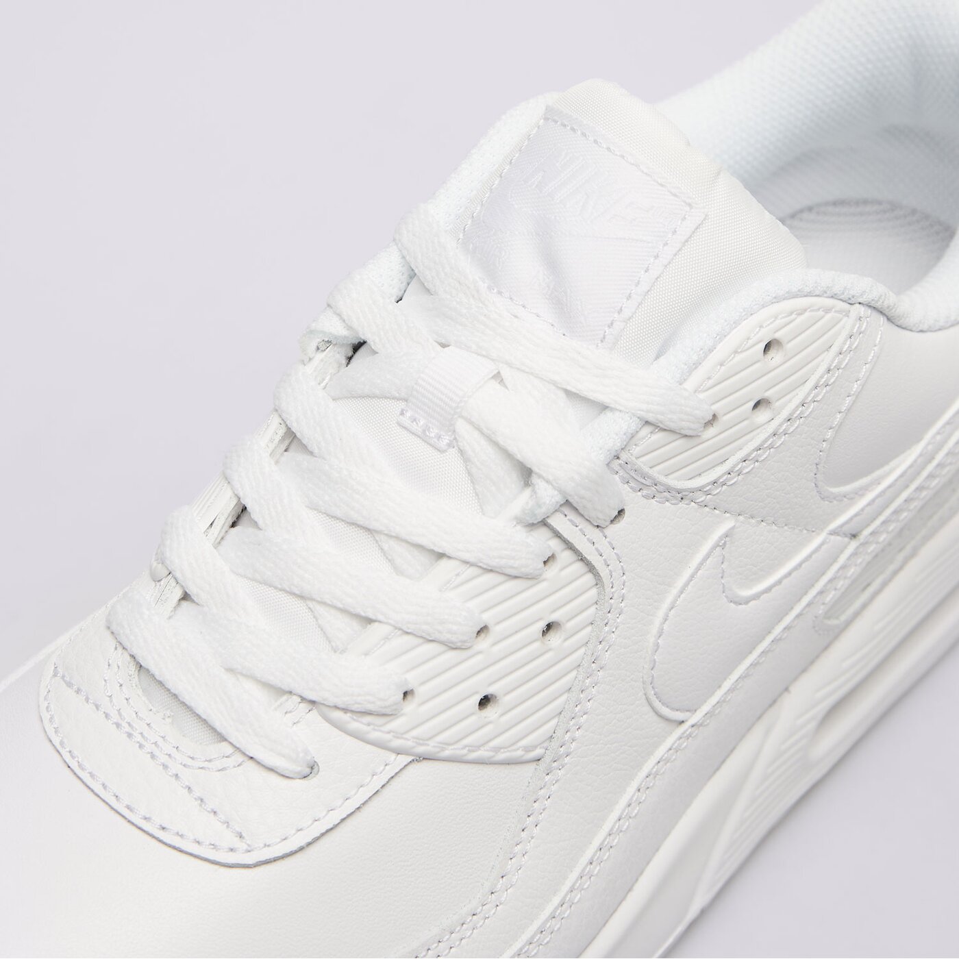 Мъжки маратонки NIKE AIR MAX 90 LTR  cz5594-100 цвят бял