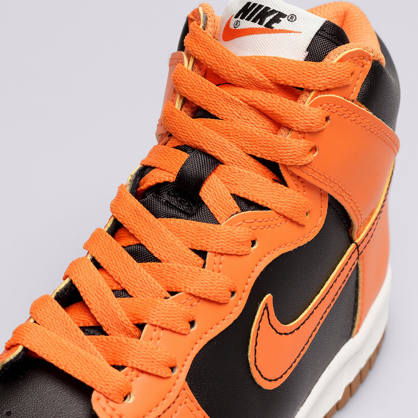 Детски маратонки NIKE DUNK HIGH  db2179-004 цвят оранжев