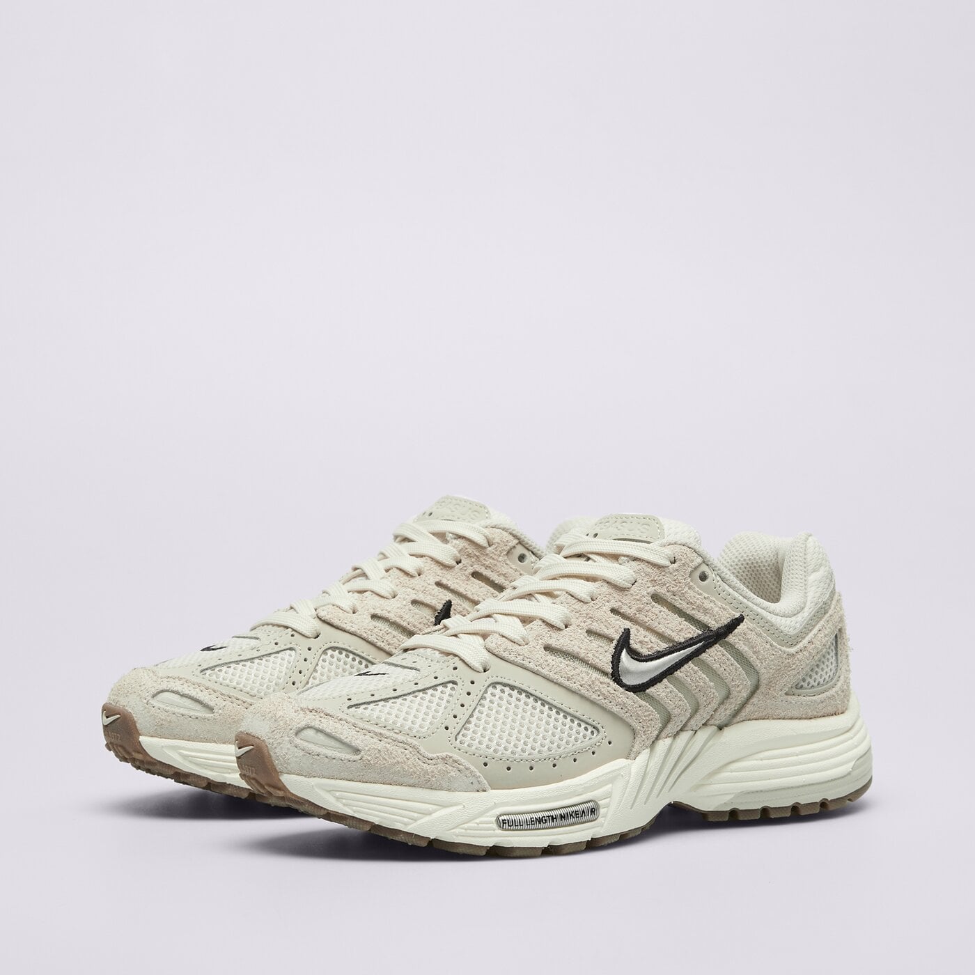 Дамски маратонки NIKE W AIR PEGASUS 2005 SDE  hj5271-002 цвят бежов