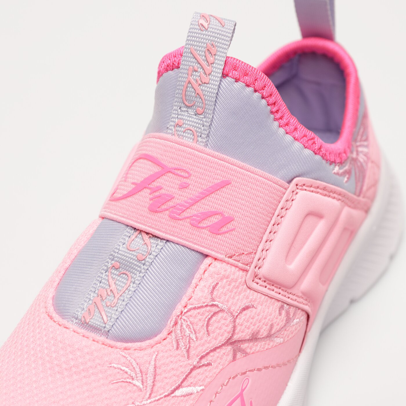 Детски маратонки FILA LANDBUZZER GRAPHIC 3rm02112954 цвят розов