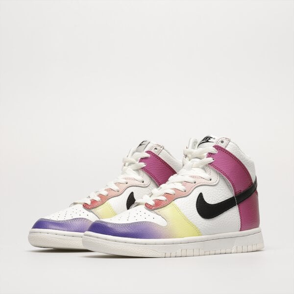 Дамски маратонки NIKE WMNS DUNK HIGH fd0802-100 цвят многоцветен