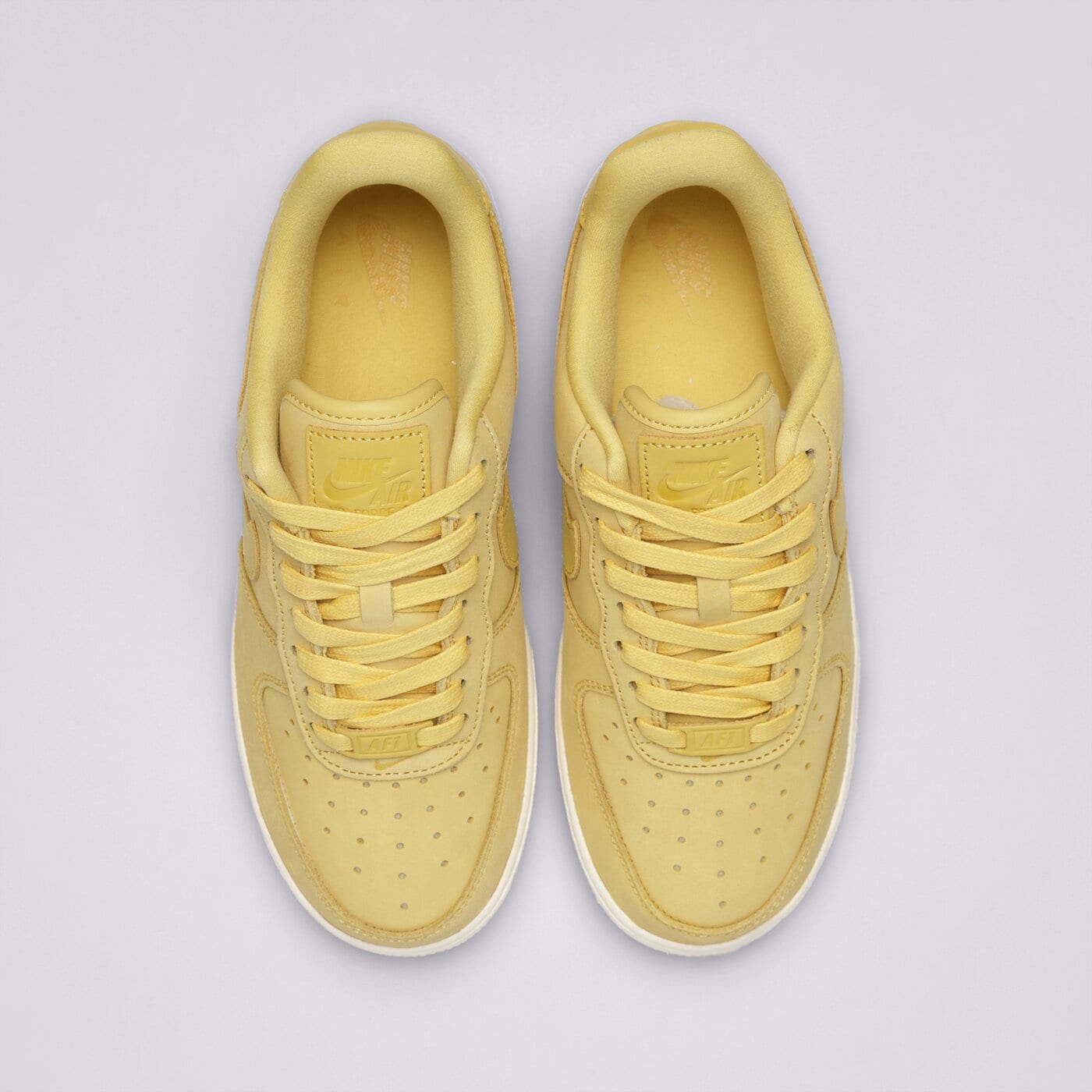 Дамски маратонки NIKE AIR FORCE 1 '07 PRM dr9503-700 цвят жълт