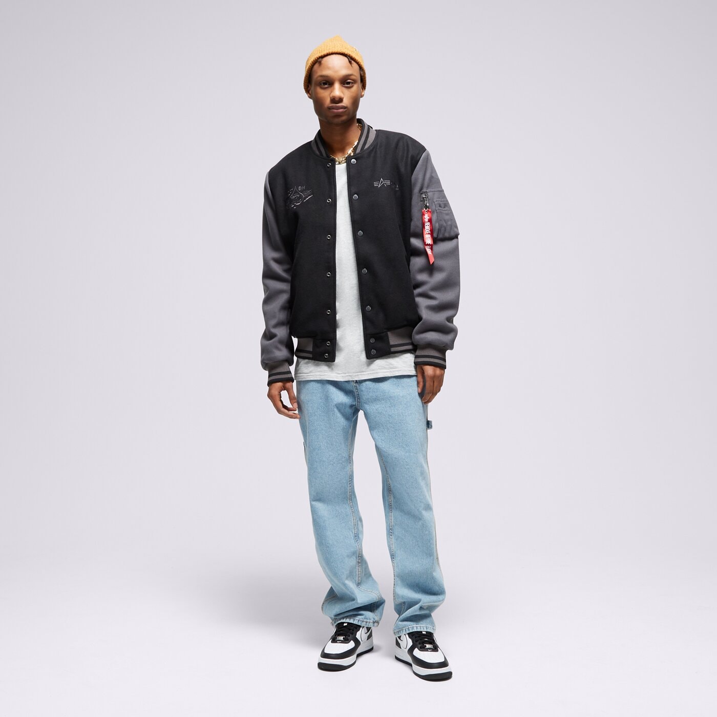 Мъжко зимно яке ALPHA INDUSTRIES ЯКЕ VARSITY AIR FORCE 1381073 цвят черен