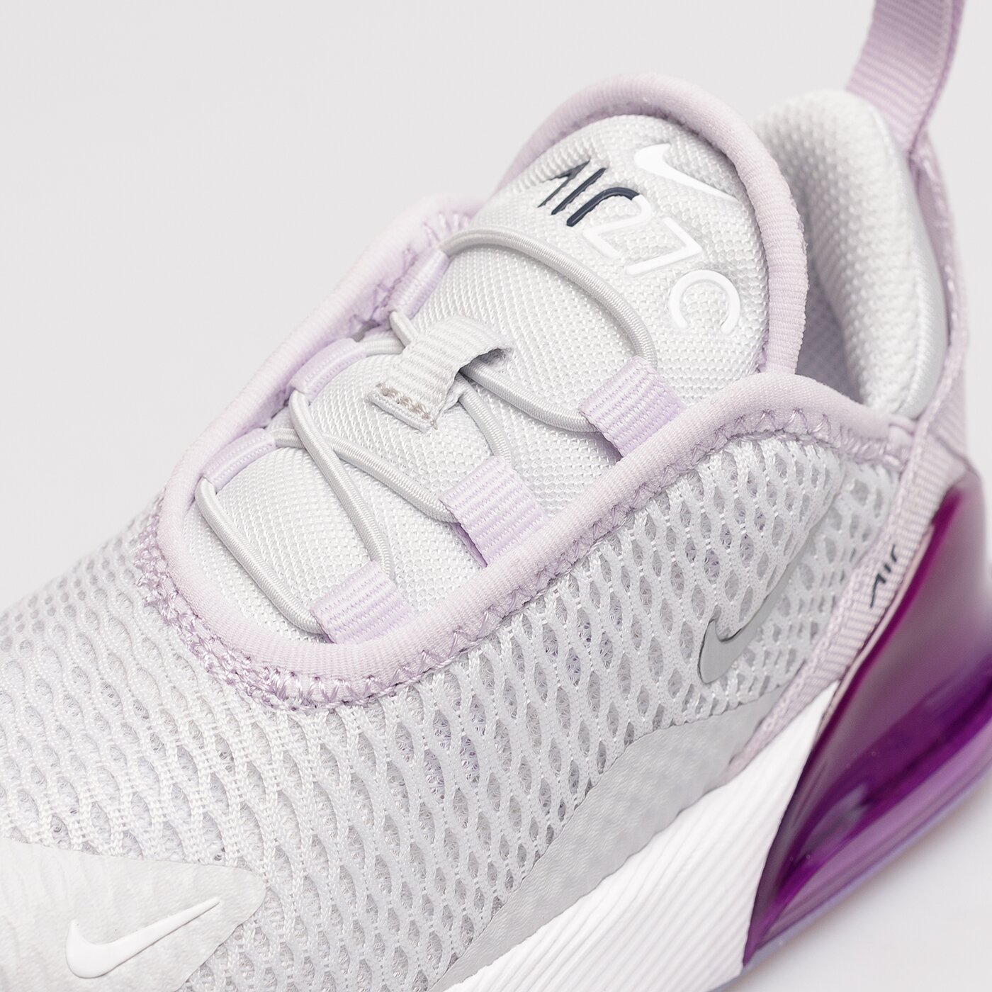 Детски маратонки NIKE AIR MAX 270 BT dd1646-023 цвят сив