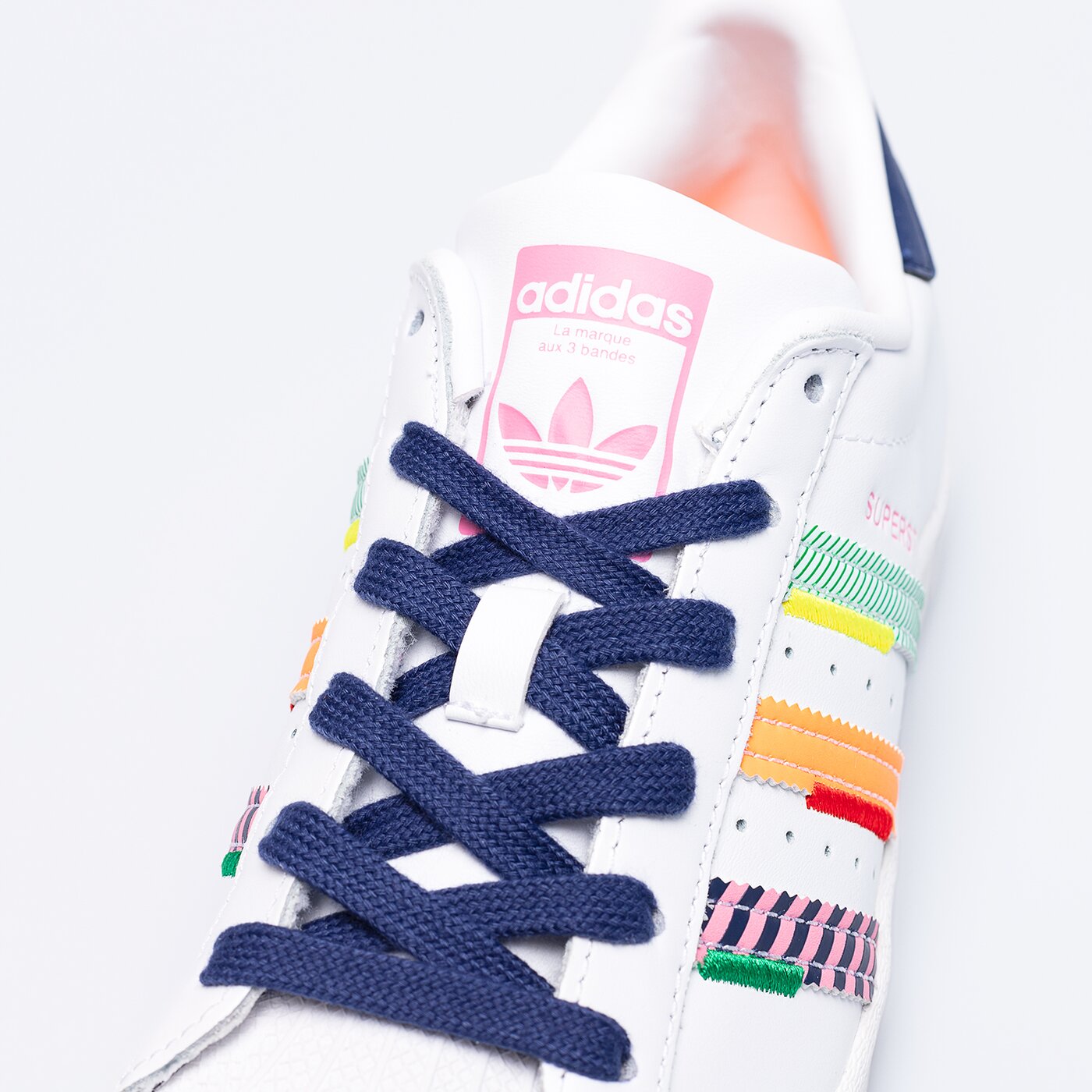 Дамски маратонки ADIDAS SUPERSTAR W  gw9783 цвят бял