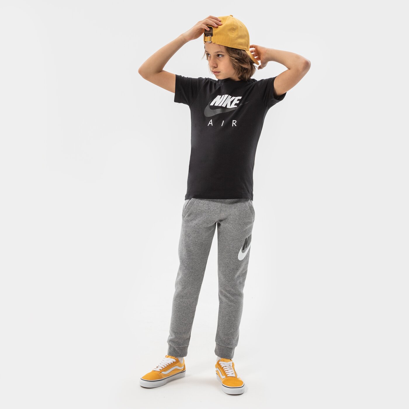 Детска тениска NIKE ТЕНИСКА SPORTSWEAR BOY cz1828-010 цвят черен