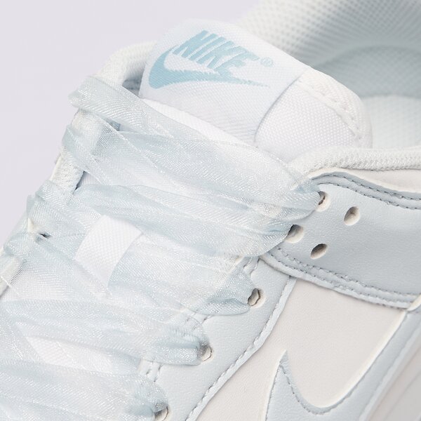 Дамски маратонки NIKE W DUNK LOW NEXT NATURE ib7311-100 цвят бял