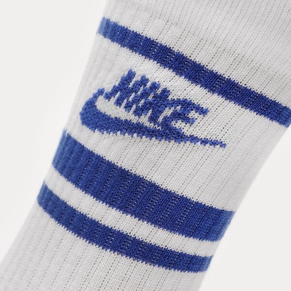 Дамски чорапи NIKE ESSENTIAL STRIPE SOCKS (3 PACKS)  dx5089-105 цвят бял