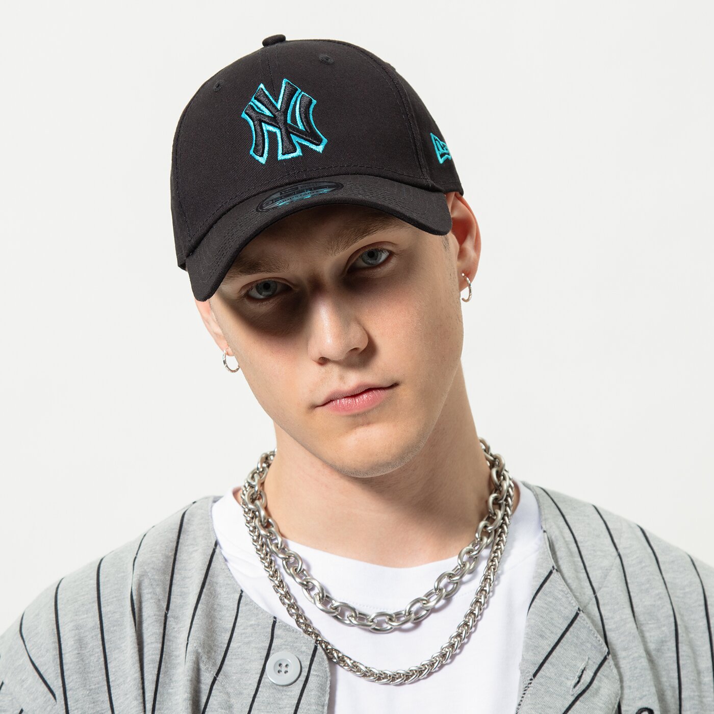 Мъжка шапка с козирка NEW ERA ШАПКА NEON OUTLINE 940 NYY NEW YORK YANKEES 60358122 цвят черен