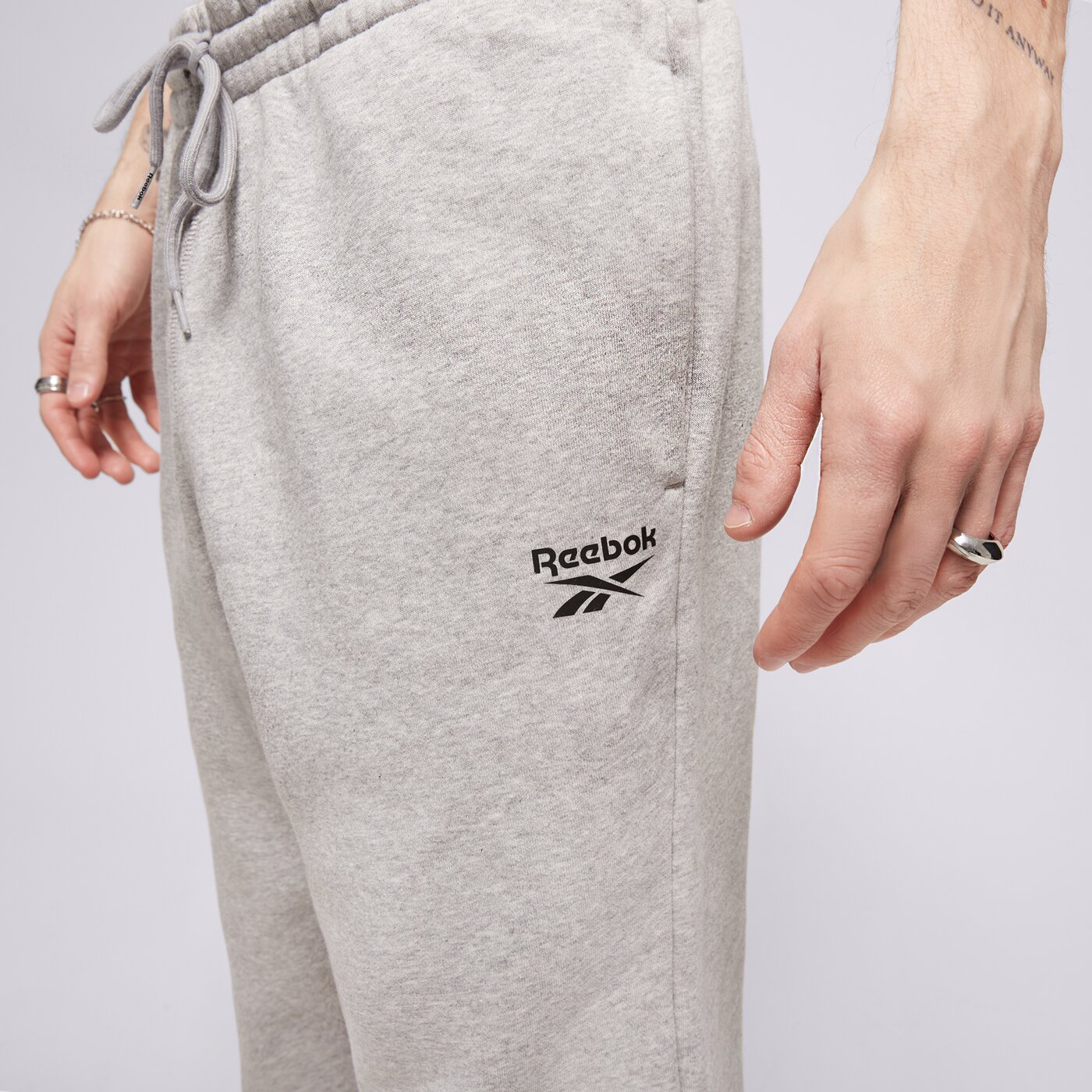 Мъжки панталони REEBOK ПАНТАЛОНИ RI LEFT LEG JOGGER 100068271 цвят сив