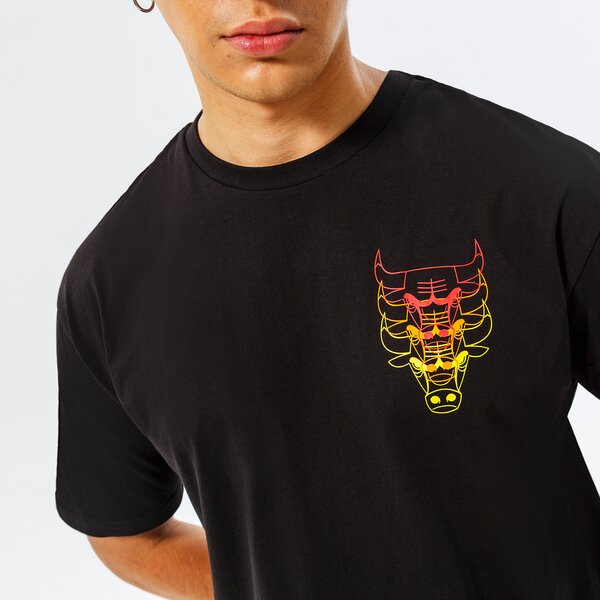 Мъжка тениска NEW ERA ТЕНИСКА NBA STACKED OVRSZD BULLS 60284694 цвят черен
